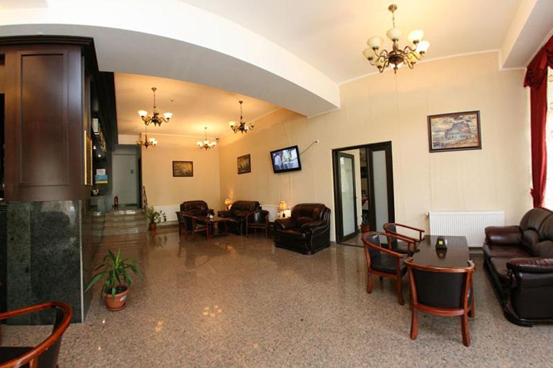 Golden Rose Residence Constanţa Esterno foto